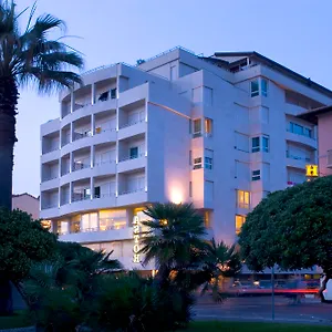 Sina Astor Hotell